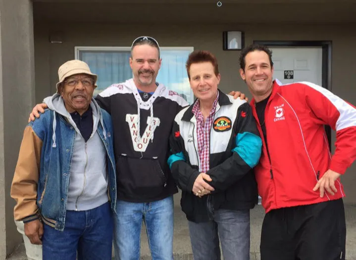 202860_4159a69b77674fc2915211a04ae00e54~mv2