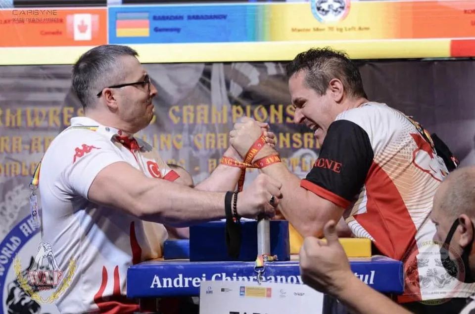 202860_a2731953c6a54dc598d600184abd7377~mv2