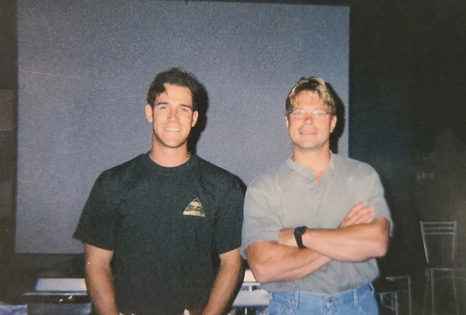 202860_e72af0608eae4c6990e9ae0b8a57456e~mv2